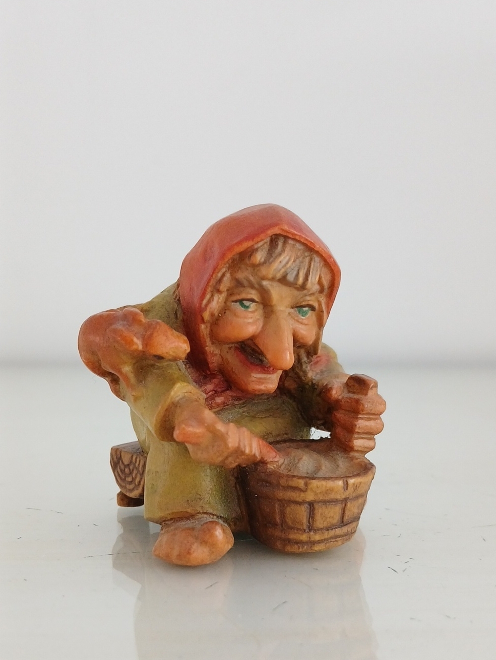 ANRI Italy OLD WITCH Hand Carved Wooden Figurine Little Folks of the Salvans